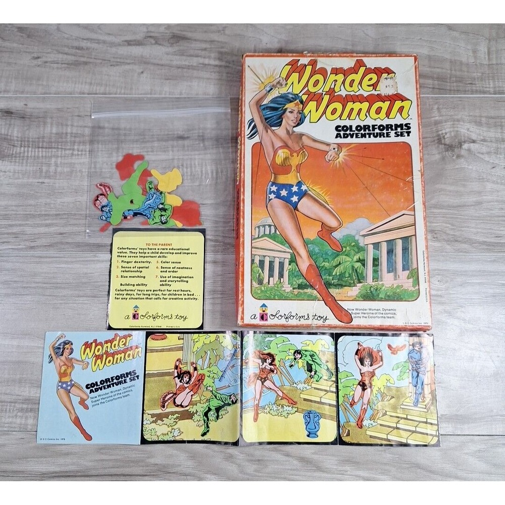 Wonder Woman Colorforms Adventure Set Vintage 1976 in Box DC Comics (Incomplete)